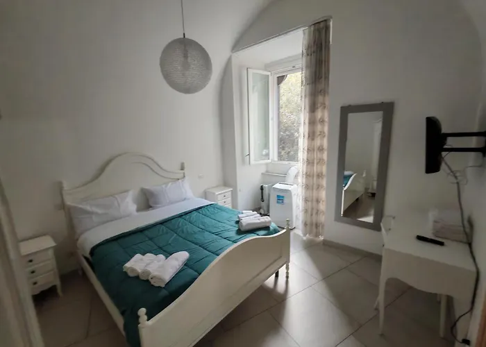 Appartement Torretta Santa Teresa - Centre - Napels